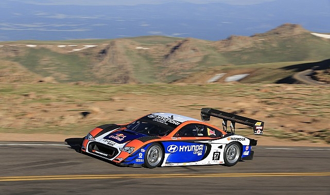 hyundai-efsanevi-pikes-peak-uluslararasi-tirmanisa-geri-donuyor.jpg