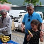 baskan-topaloglu-pazar-esnafini-ziyaret-etti.jpg