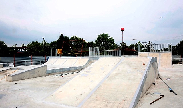 buyuksehirden-golcuk-sahiline-skate-park.jpg