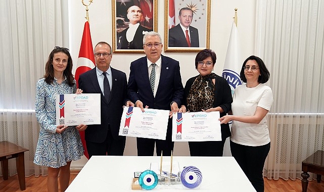eu-egitim-fakultesinde-uc-program-akredite-oldu.jpg