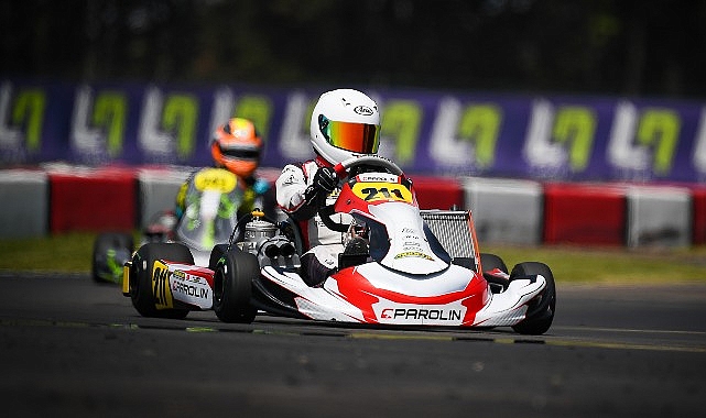 genc-milli-karting-sporcusu-ayse-cebi-italya-sampiyonasinda-piste-cikiyor.jpg