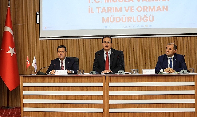 mugla-buyuksehir-belediye-baskani-ahmet-aras-il-tarim-ve-orman-mudurlugu-tarafindan-duzenlenen-mugla-il-su-kurulu-toplantisina-katildi.jpg