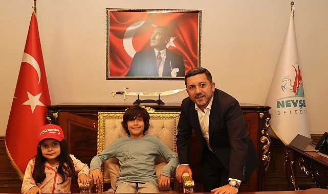 nevsehir-belediye-baskani-rasim-ariya-hayirli-olsun-ziyareti.jpg