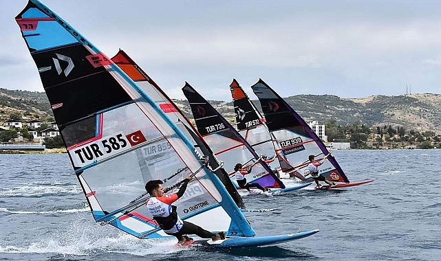 turkiye-windsurf-ligi-sampiyonasi-1-etap-foca-wind-fast-yarislari-2-5-mayis-tarihlerinde-gerceklestirildi.jpg